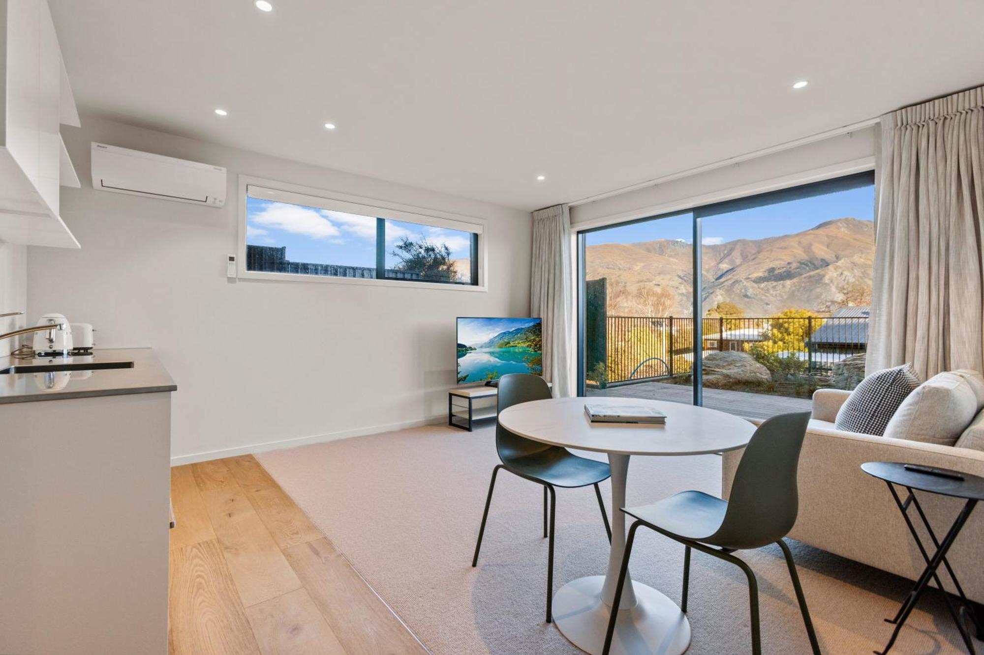 Guest House With Mountain Views ワナカ エクステリア 写真